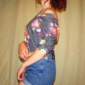 LAST CHANCE SALE Delia's Gray Floral 3/4 Sleeve Long Crop